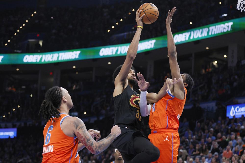 场角逐中 场角逐中