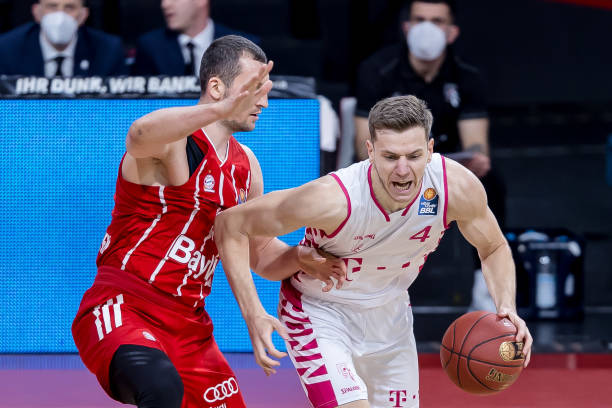 包括卢克 包括卢克