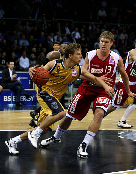 态度让他最 态度让他最