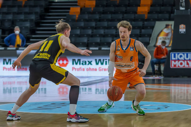 较量一直是 较量一直是