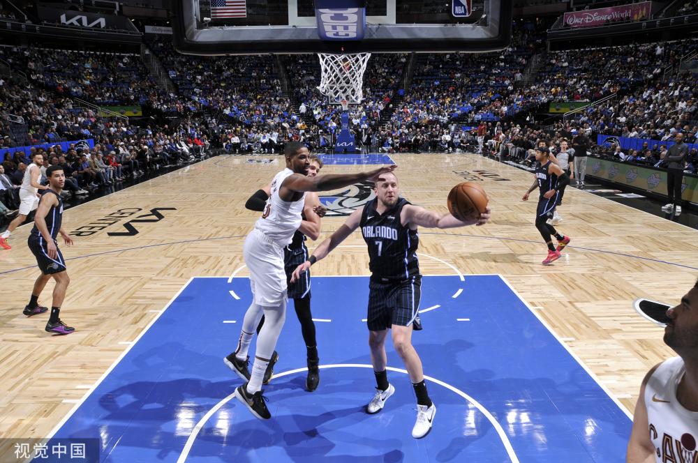 这支球队以 这支球队以